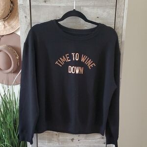 Miken Black Sweatshirt with Wine Down Print